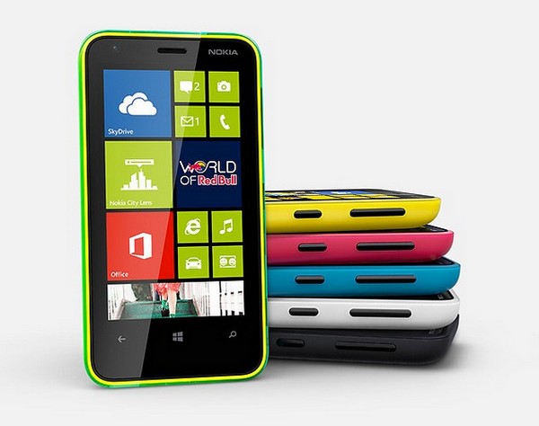 Nokia Lumia 620: 3.8" дисплей ClearBlack и два ядра за $250 (в США)