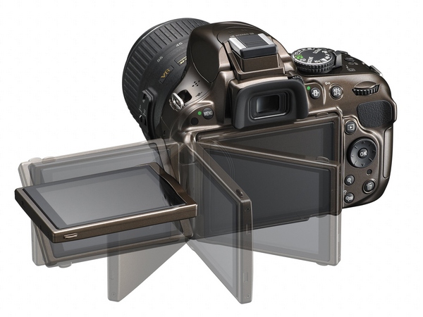 Зеркалка Nikon D5200: 24 МП, 39-точечный автофокус и поворотный экран