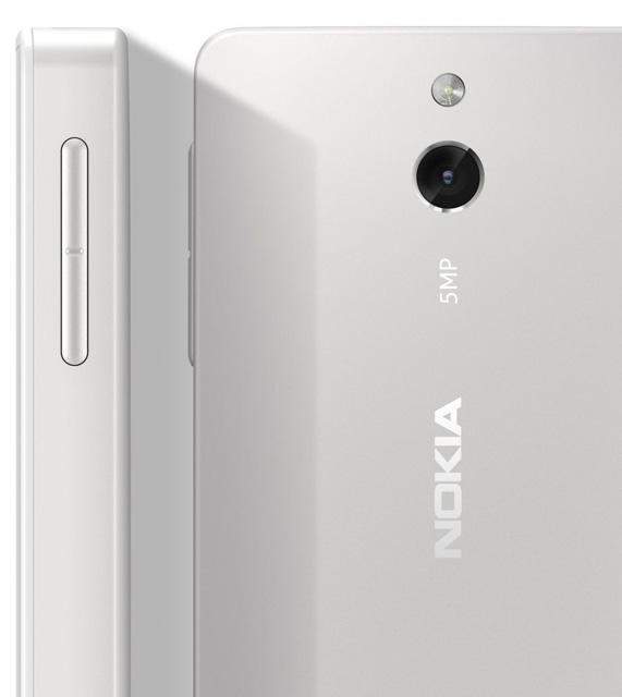 Nokia 515: телефон как бы премиум-класса за 130 евро-2