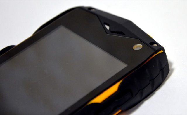 teXet X-Driver: брутальный смартфон во «внедорожном» исполнении-6