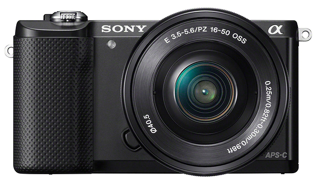 Беззеркальная камера Sony Alpha A5000 поступает в продажу в Украине