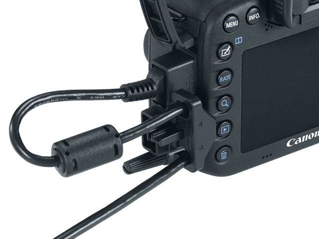 Canon EOS 7D Mark II: обновление топовой камеры с матрицей APS-C-7
