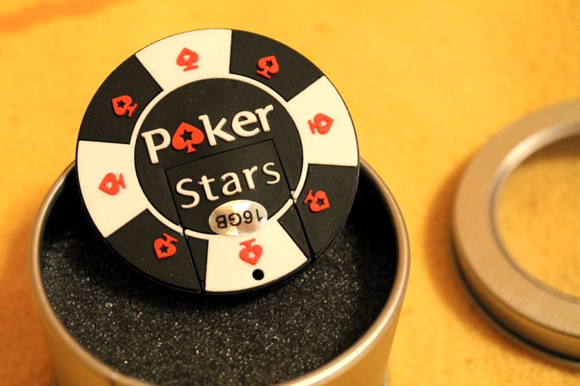 Семь полезных гаджетов для любителя покера-5