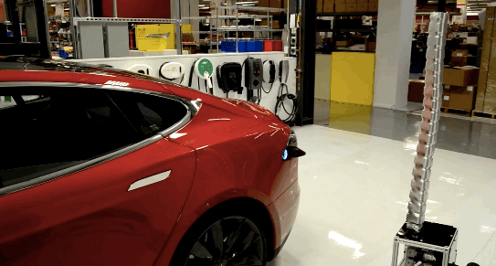 Покорми меня, змея: автоматическая зарядная станция для автомобилей Tesla-2