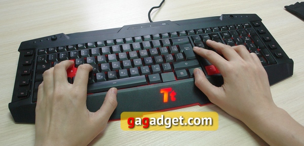 Микрообзор игровой клавиатуры Tt eSPORTS Challenger Pro -3