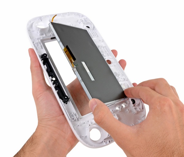 Игры в Джека-потрошителя или разборка Wii U силами iFixit-37