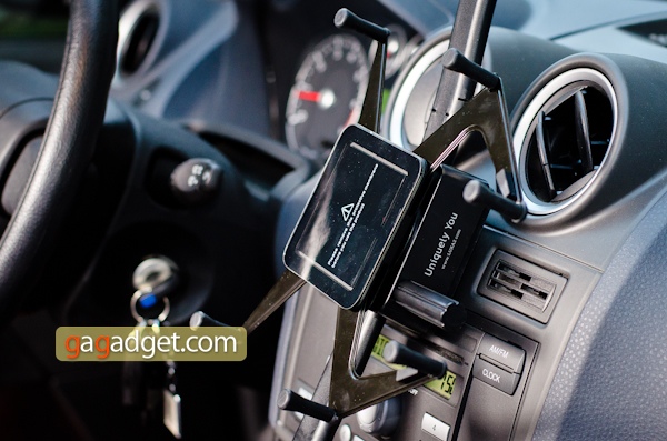 Микрообзор автомобильного держателя для iPad LUXA2 H7-5