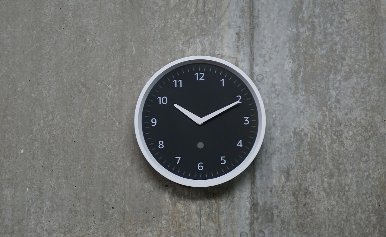 Amazon Echo Wall Clock.jpg