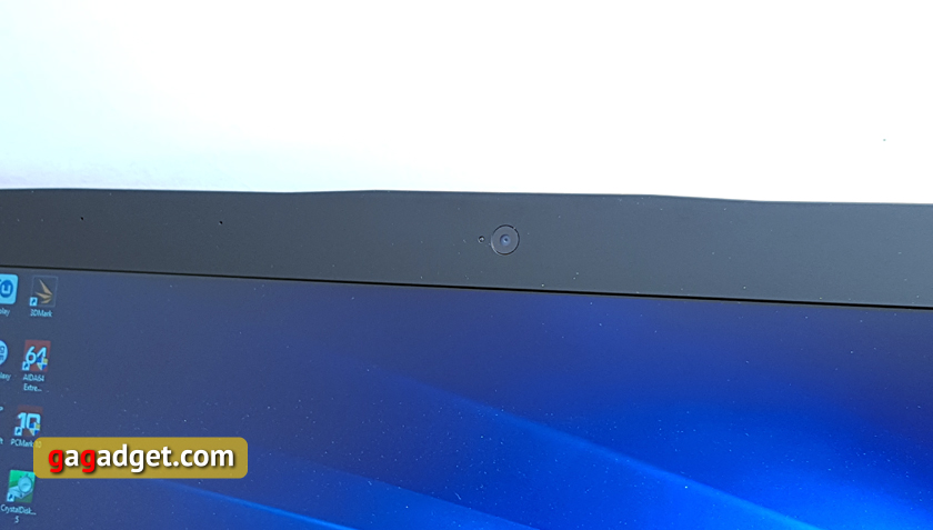  Acer Aspire V17 Nitro Black Edition:       Tobii-12