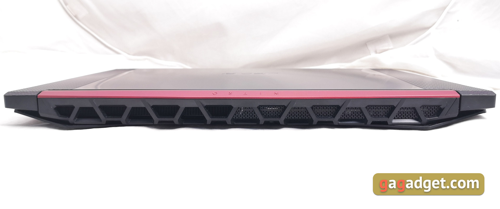 Обзор геймерского ноутбука Acer Nitro 5 AN515-54: недорогой и мощный-9