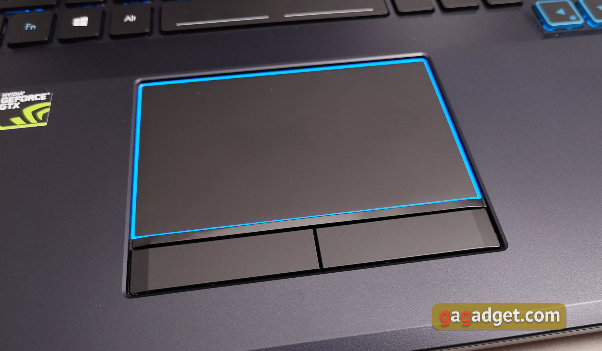 Обзор Acer Predator Helios 500: большой и мощный игровой ноутбук-20