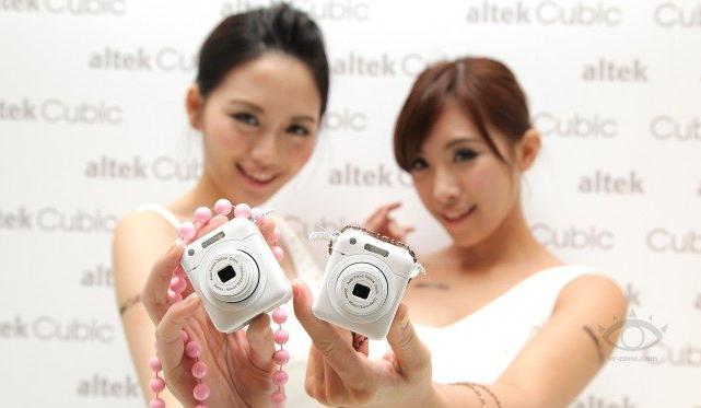 Altek выпустила подключаемую к смартфонам и планшетам камеру Cubic-2