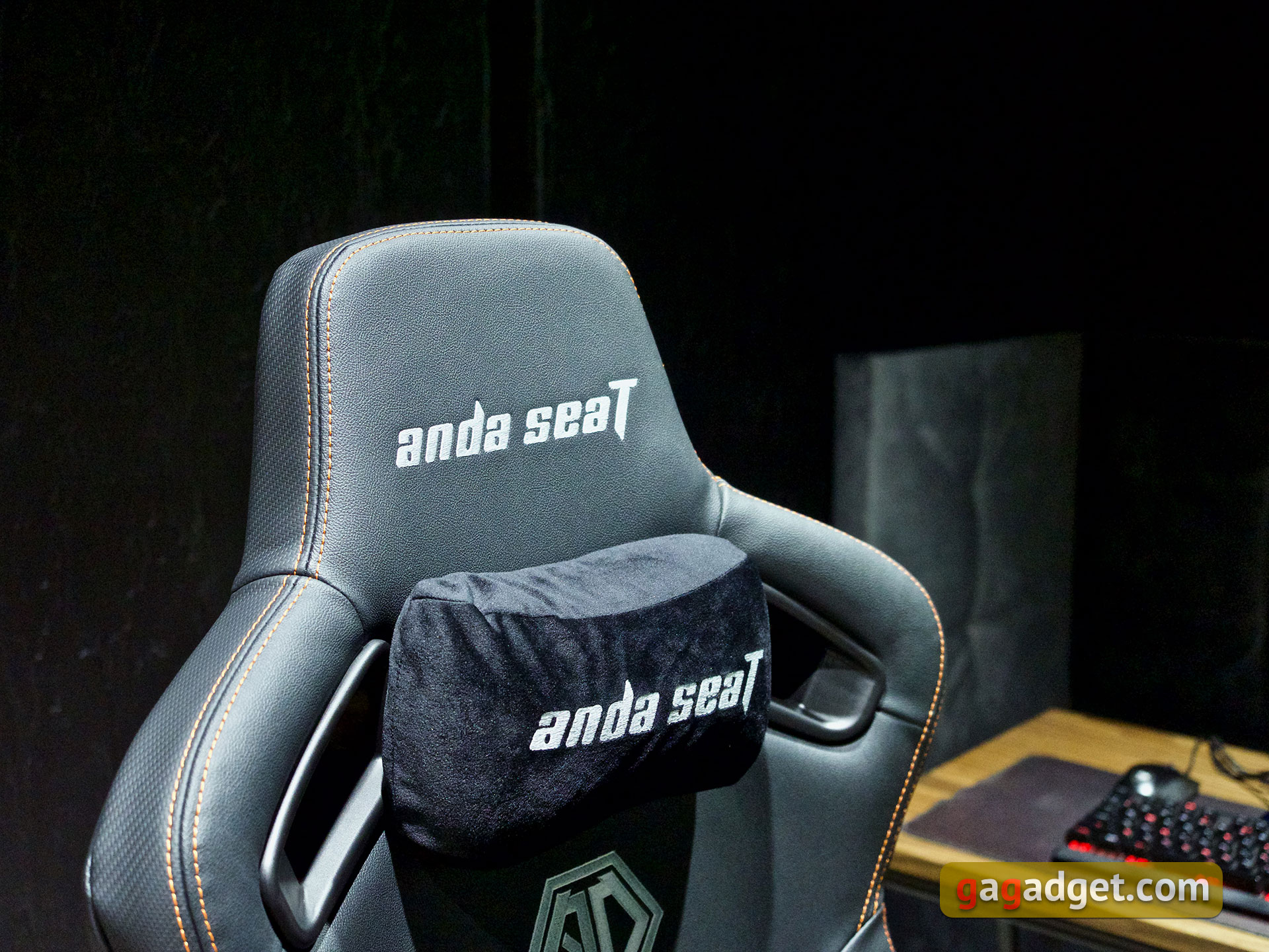 Престол для игр: обзор геймерского кресла Anda Seat Kaiser 3 XL-50
