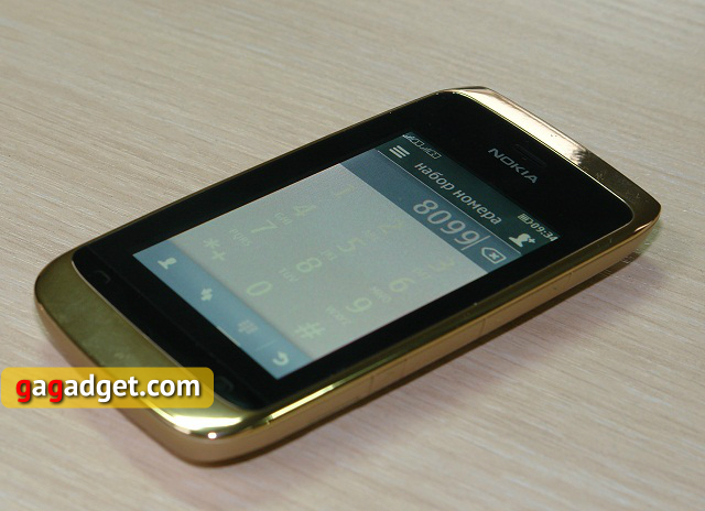Микрообзор дуалсим-телефона Nokia Asha 308 Charme-5