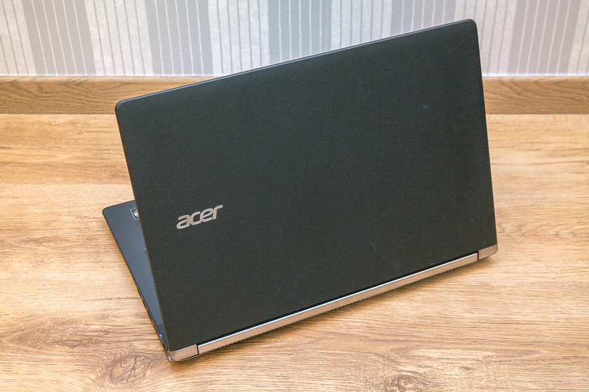 Не только для игр. Обзор ноутбука Acer Aspire V Nitro Black Edition (VN7-791G)-3