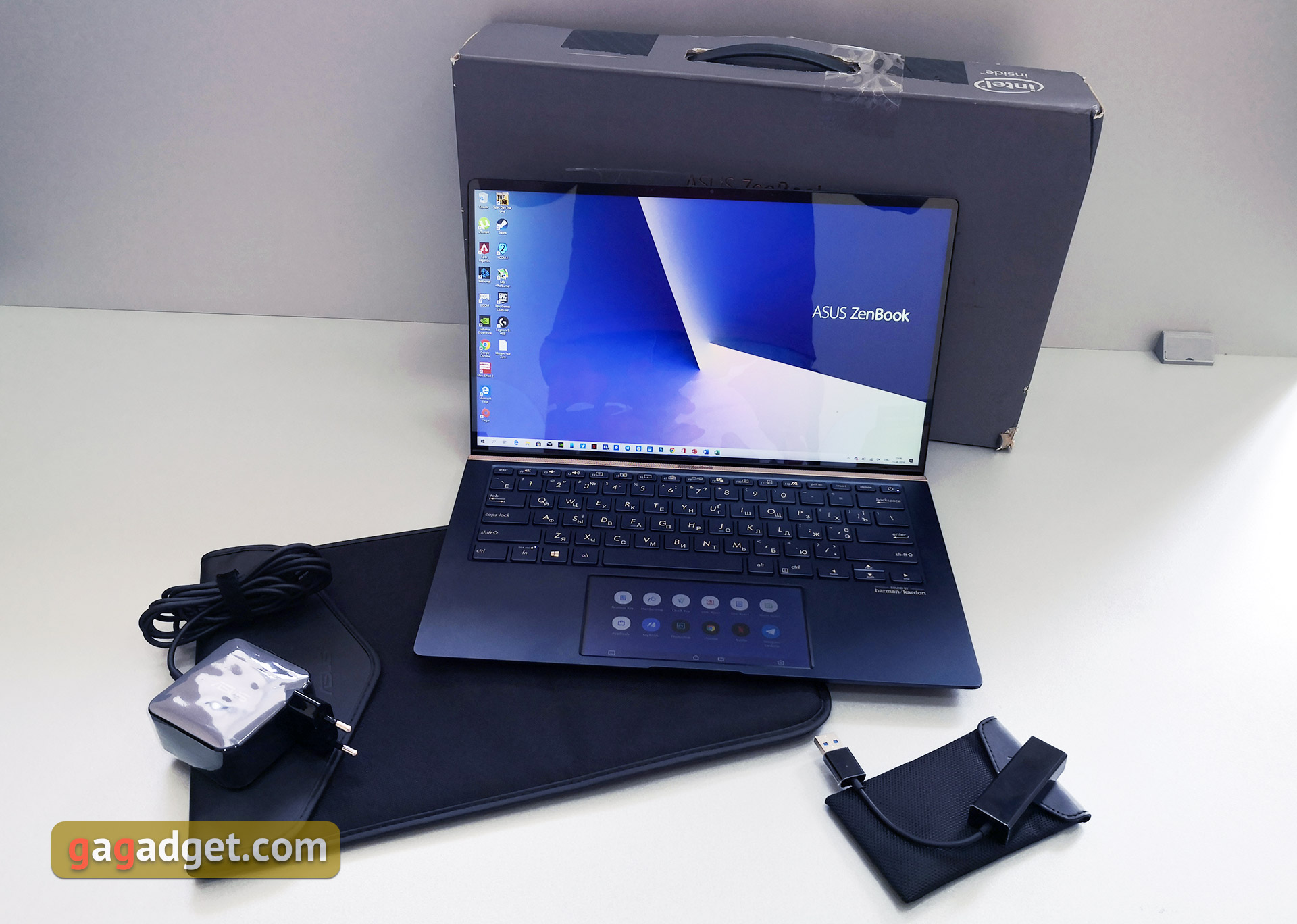 Обзор ASUS ZenBook 14 UX434FN: ультрапортативный ноутбук с сенсорным дисплеем вместо тачпада-3