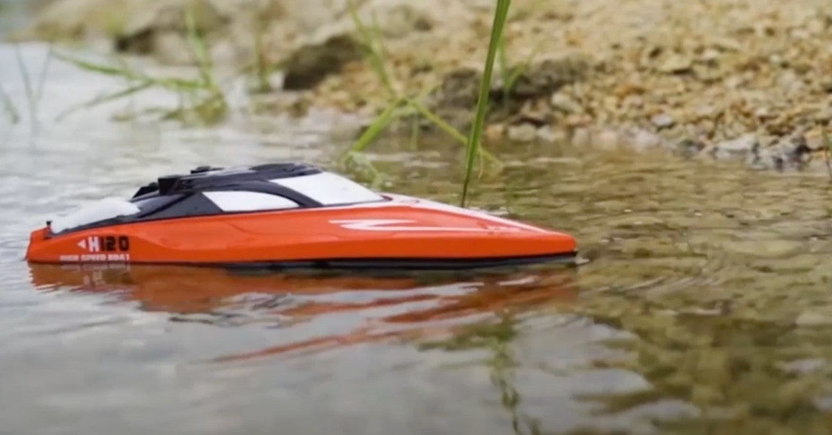 best remote control boats for lakes