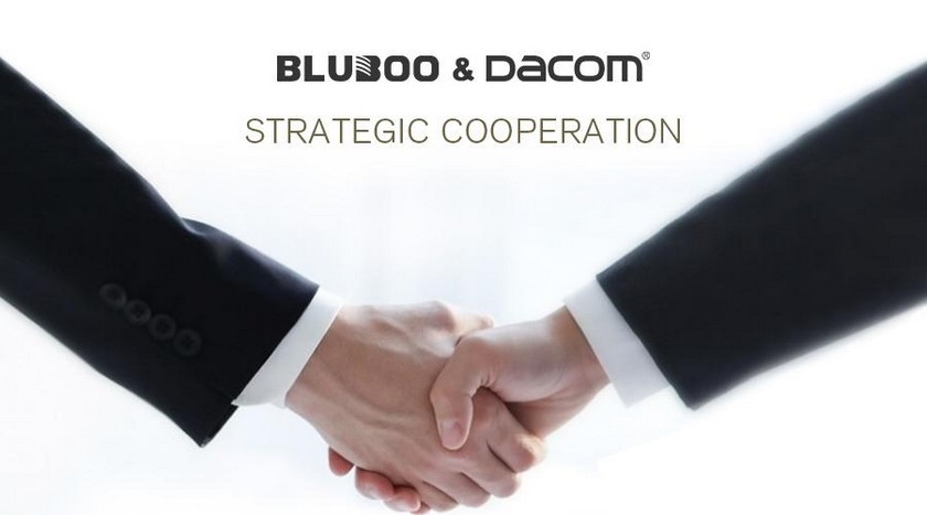 Покупатели Bluboo S1 смогут получить Bluetooth-гарнитуру Dacom за $9.99