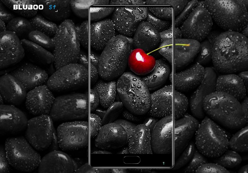Смартфон Bluboo S1: минимализм без рамок