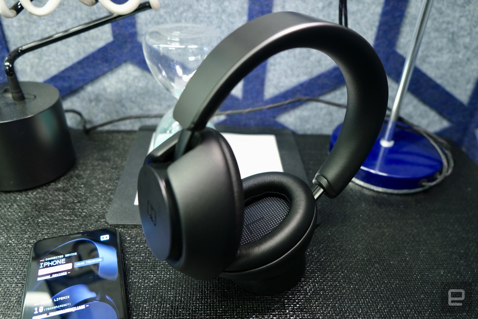 dolby-dimension-headphones-bluetooth-5.jpg
