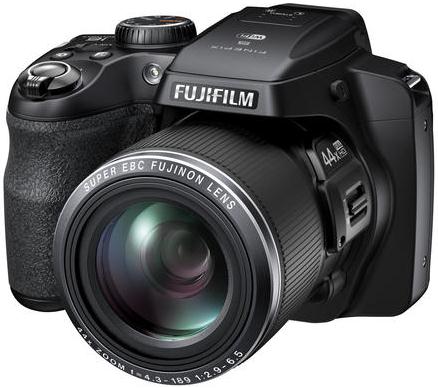 Ультразум Fujifilm FinePix S8400W: 44-кратное оптическое увеличение и Wi-Fi