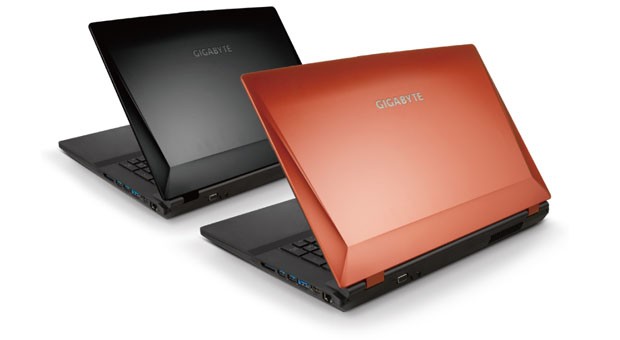 Пара игровых ноутбуков Gigabyte P27K и P25W с Intel Core i7 четвертого поколения