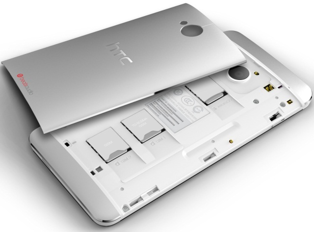 Двухсимный вариант флагмана HTC One Dual Sim с поддержкой карт памяти MicroSD поступает в продажу в России