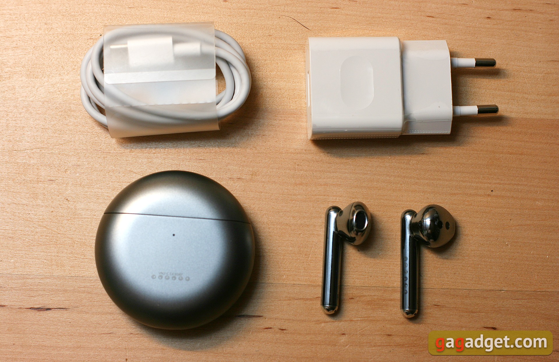 Active Noise Canceling TWS Semi-Open Earbuds: Huawei Freebuds 4 Review-2
