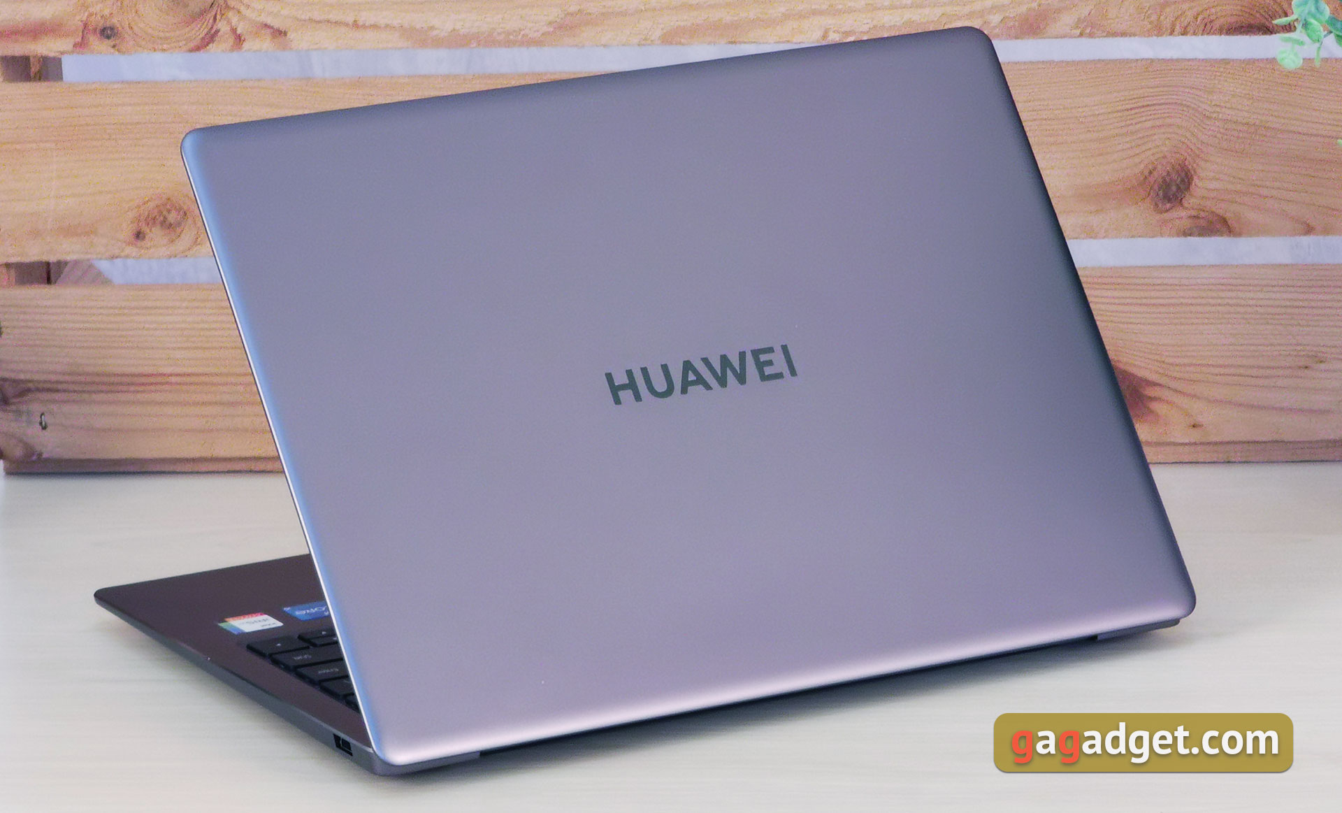Обзор Huawei MateBook 14s: ноутбук Huawei с сервисами Google и быстрым экраном-4
