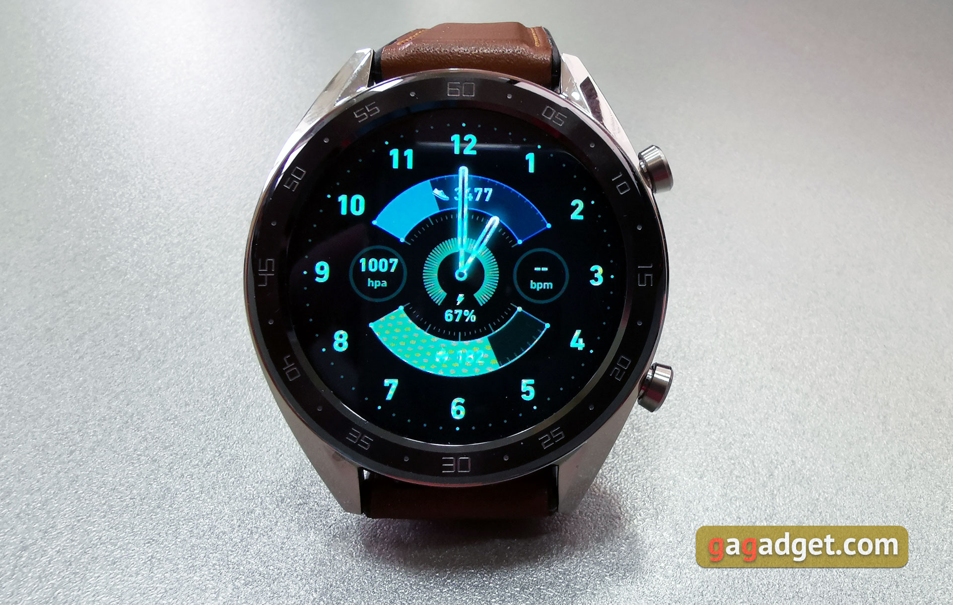 Обзор Huawei Watch GT: выносливые умные часы с обилием фитнес-функций-15
