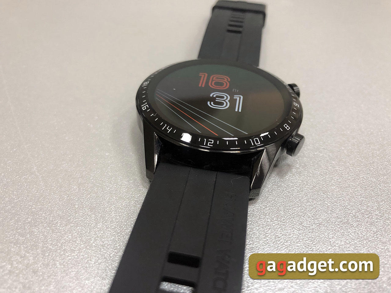 Обзор Huawei Watch GT 2 Sport: часы-долгожители со спортивным дизайном-4