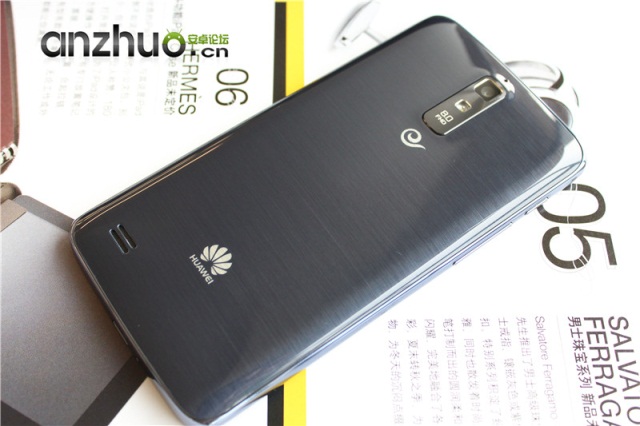 Смартфон Huawei A199 с 5-дюймовым дисплеем и четырехъядерным процессором-2