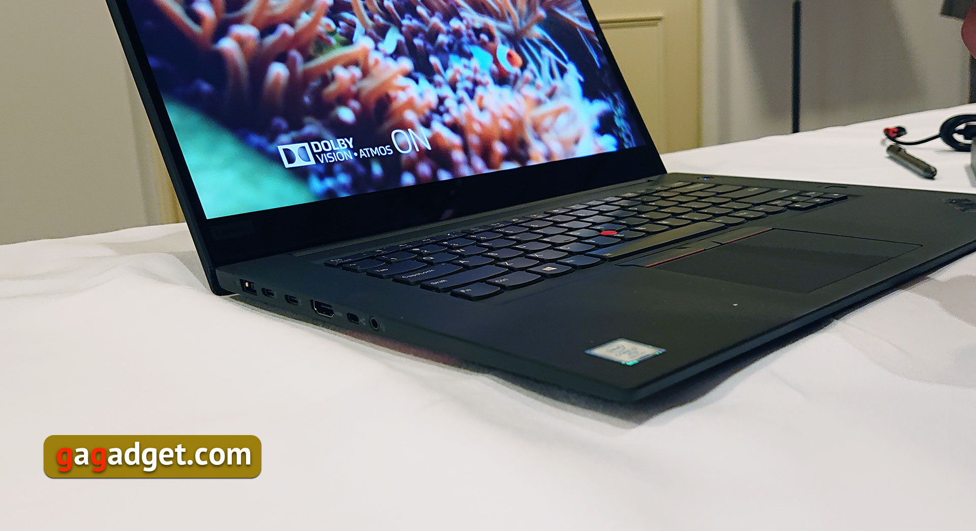 IFA 2018: мощный бизнес-ноутбук Lenovo ThinkPad X1 Extreme своими глазами-4