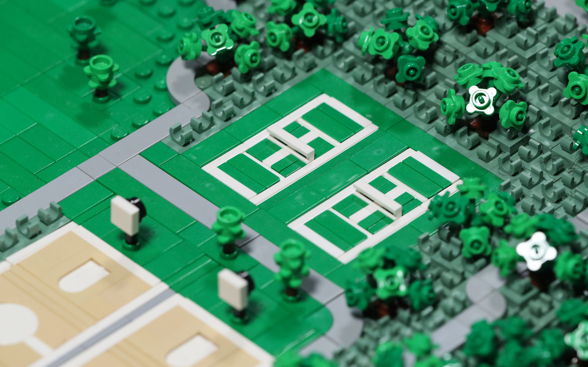 Энтузиаст собрал копию кампуса Apple Park из 85 000 кубиков LEGO-6