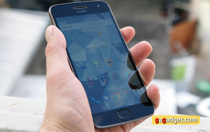 Обзор смартфона Moto G5 Plus: гармония и баланс-17