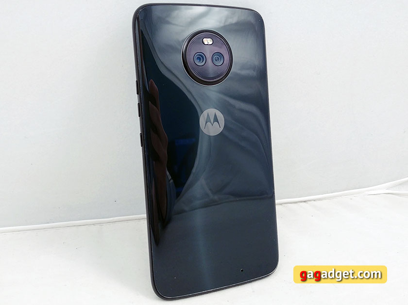 Обзор Moto X4: смартфон среднего сегмента с бонусами-18