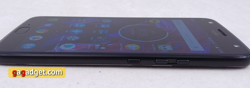 Обзор Moto X4: смартфон среднего сегмента с бонусами-22