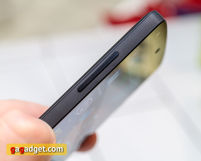 Первый взгляд на Android-смартфон Google Nexus 5-5