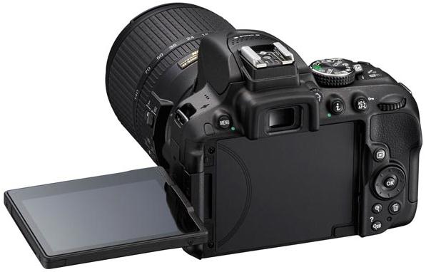 Зеркальная камера Nikon D5300 с 24.2-МП CMOS-матрицей формата DX и модулем Wi-Fi-4