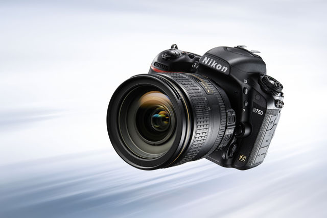 Nikon представила полнокадровую зеркалку D750 с Wi-Fi и поворотным дисплеем