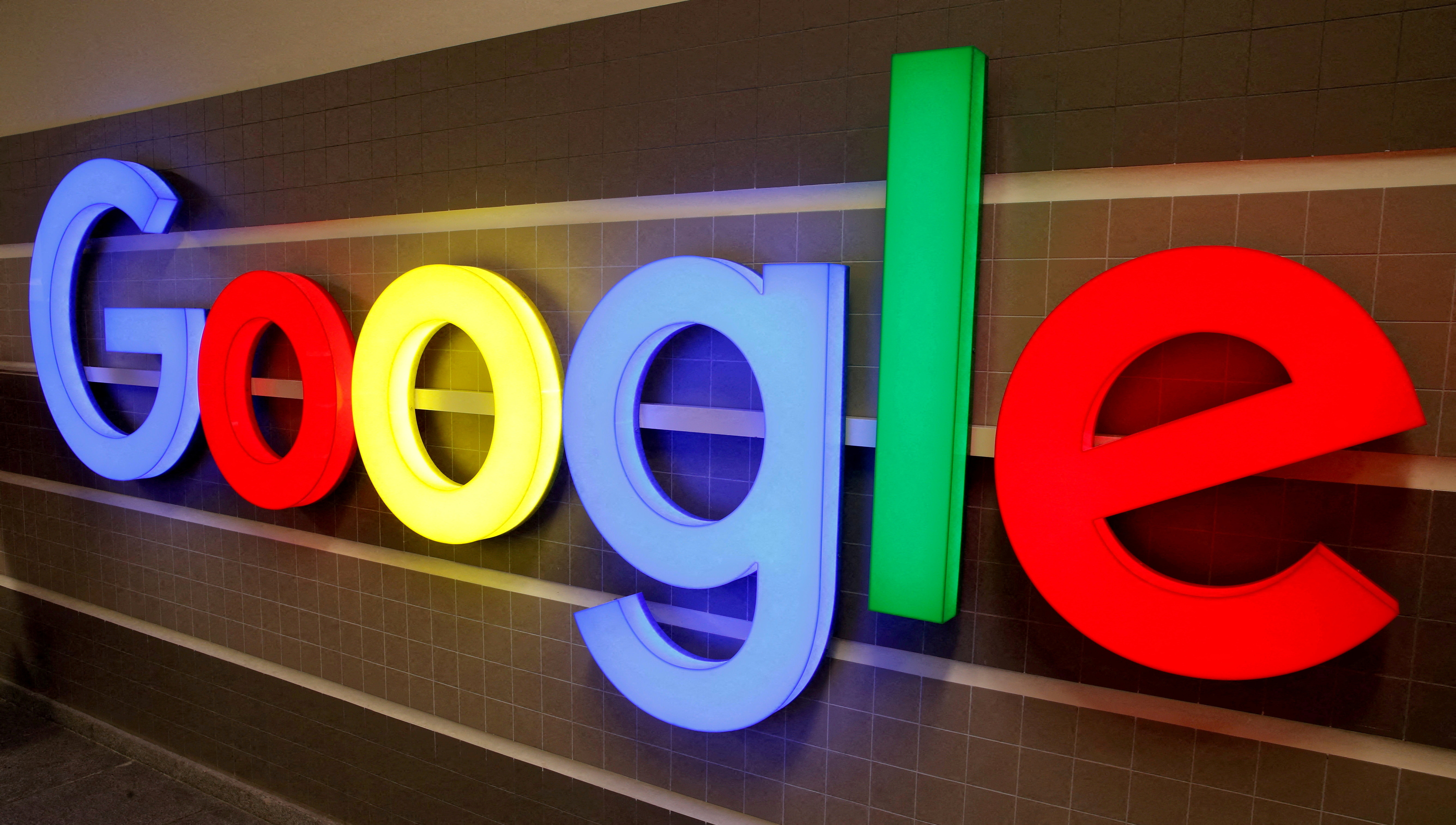 Google is in talks to invest hundreds of millions of dollars in startup Character.AI