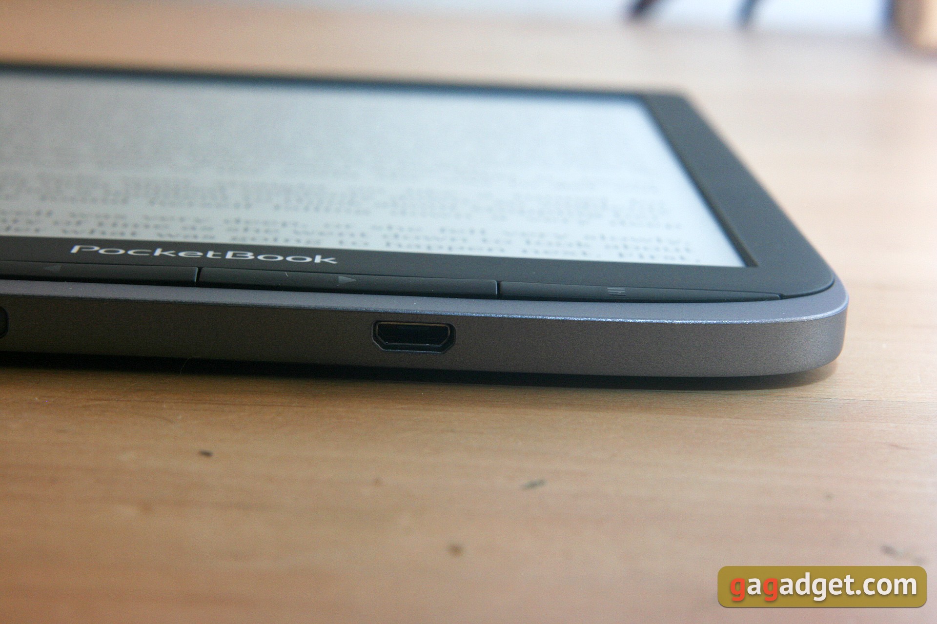 Pocketbook 740 Pro Review: Protected Reader with Audio Support-10