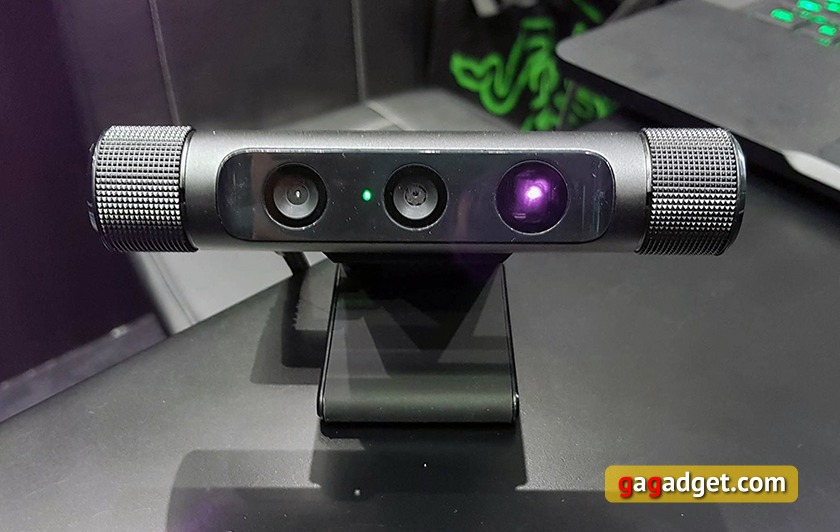 IFA 2016: "революционная" игровая клавиатура Razer Ornata и чудо-камера Stargazer своими глазами-10