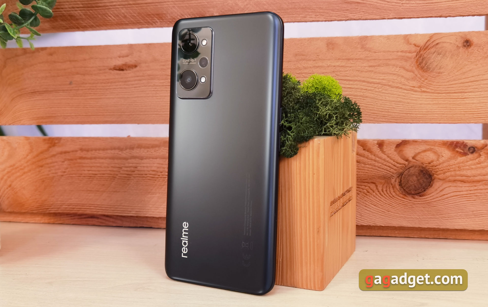 realme GT Neo 2 Review: 40 Minutes of Charging for 2 Days-18