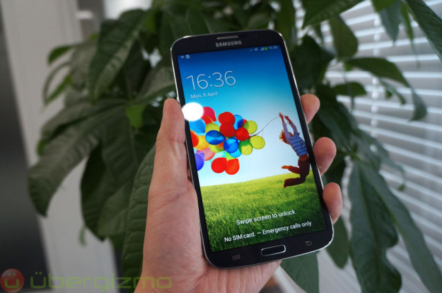 Мега-смартфоны или мини-планшеты: Samsung Galaxy Mega 5.8 и Galaxy Mega 6.3-3