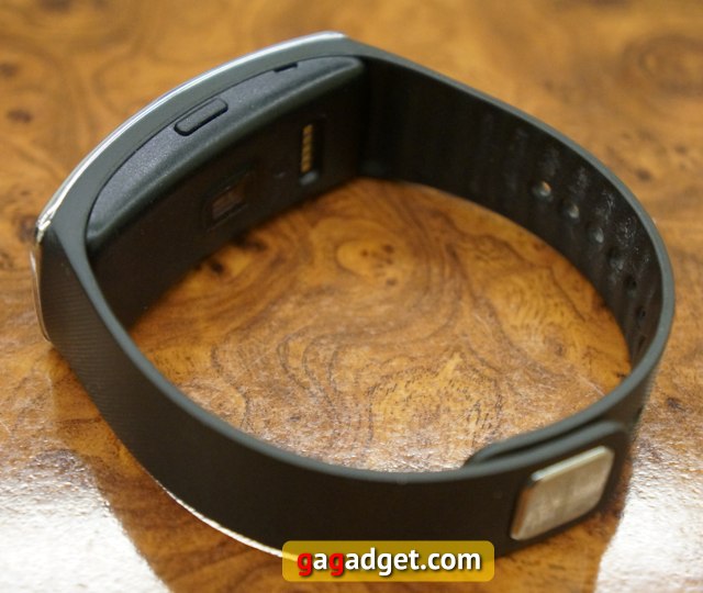 Часы и браслет: обзор линейки Samsung Gear второго поколения-25