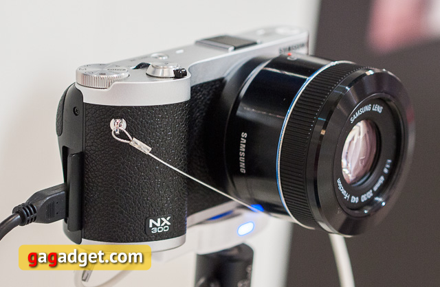 Беззеркальный фотоаппарат Samsung NX300 своими глазами