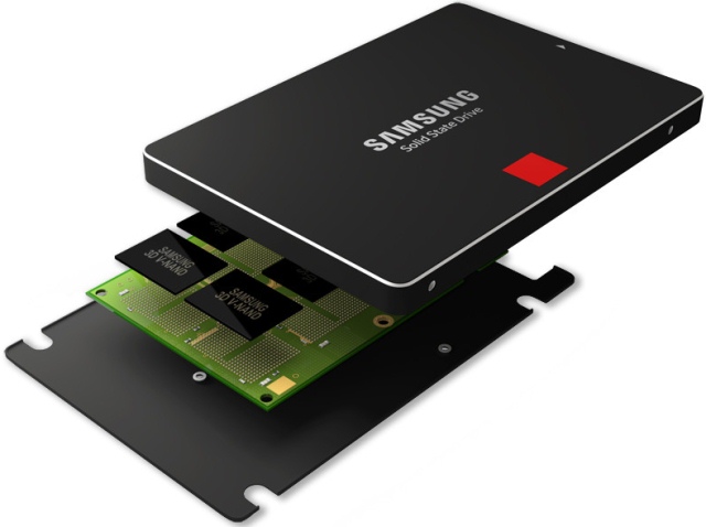 Samsung разрабатывает линейку твердотельных накопителей SSD 850 EVO с памятью 3D V-NAND