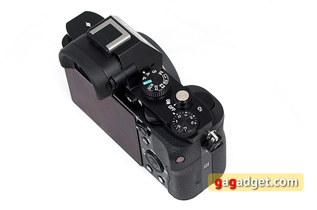Обзор полнокадровой компактной системной камеры Sony Alpha A7-5