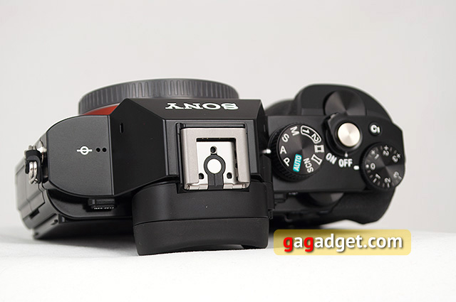 Обзор полнокадровой компактной системной камеры Sony Alpha A7-9